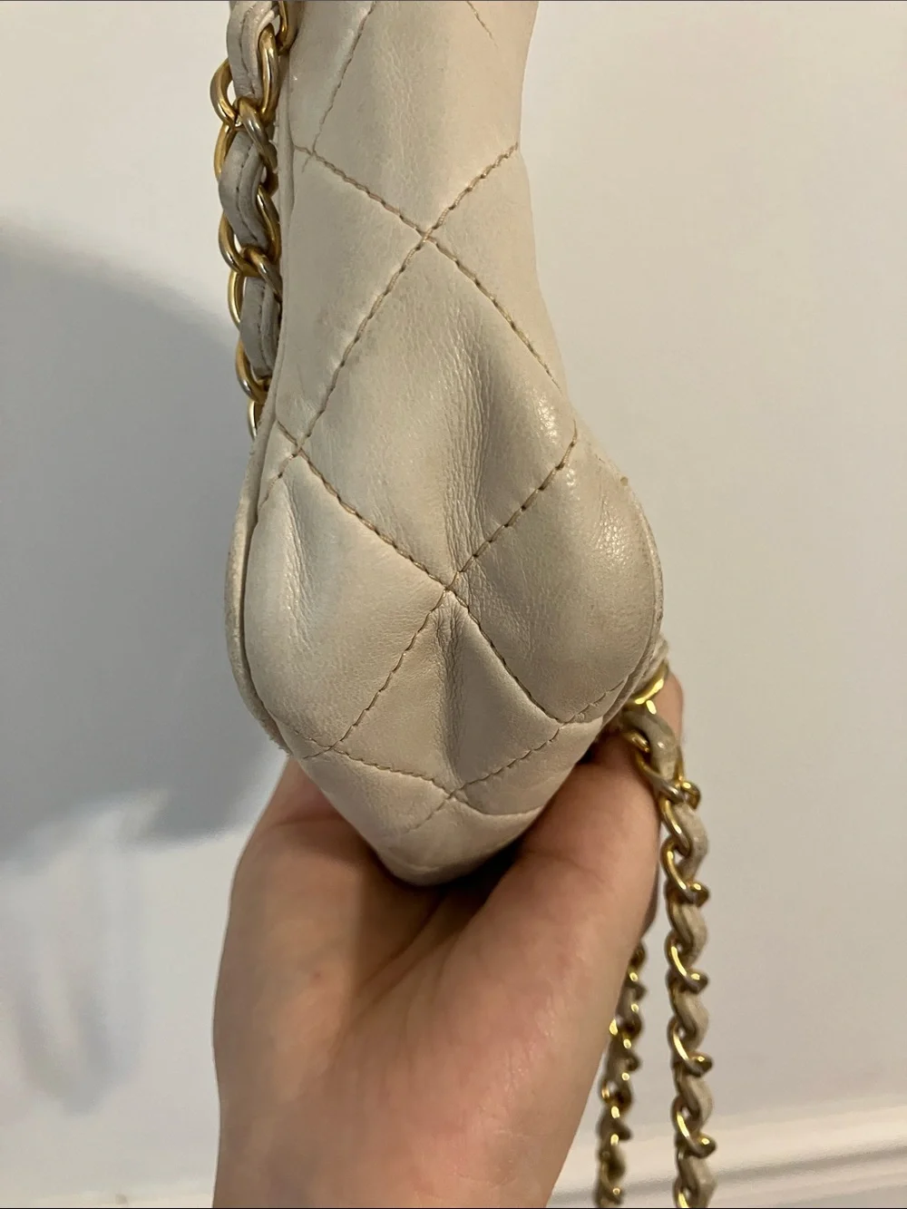 CHANEL Vintage Cream Quilted Leather Shoulder Camera Bag with Tassel